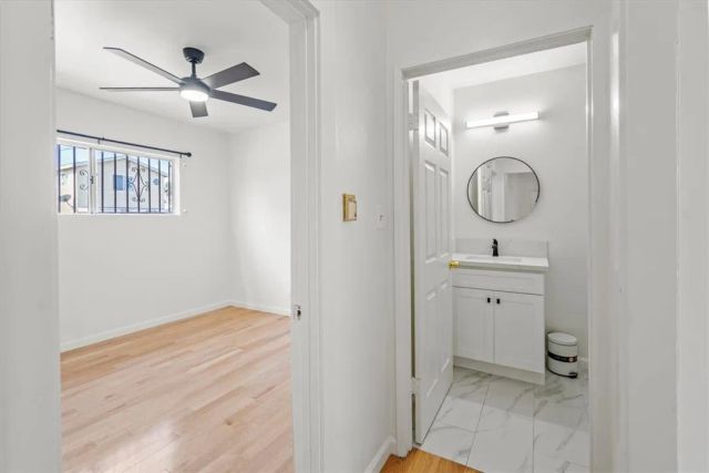 3825 Cimarron, Los Angeles, CA 90062