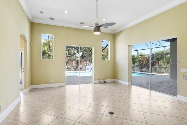 2412 DRAKE ELM TERRACE, Valrico, FL 33594