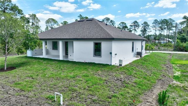 1019 Henry AVE, Lehigh Acres, FL 33972