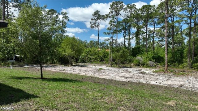 1019 Henry AVE, Lehigh Acres, FL 33972