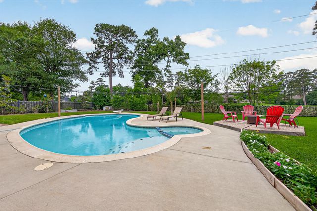 20335 Atascocita Shores Drive, Humble, TX 77346