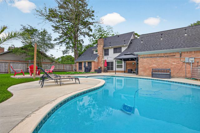 20335 Atascocita Shores Drive, Humble, TX 77346