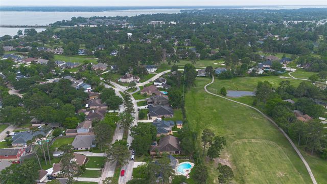 20335 Atascocita Shores Drive, Humble, TX 77346