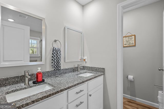 192 Hummingbird Lane, Jesup, GA 31545