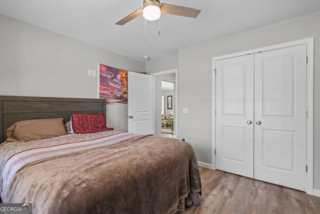 192 Hummingbird Lane, Jesup, GA 31545