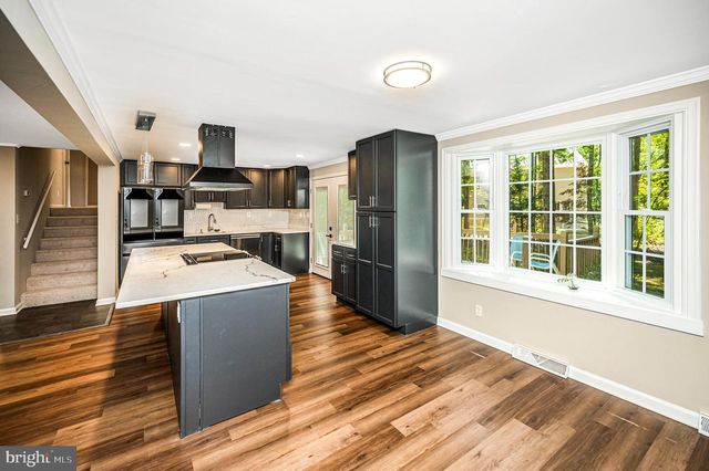 115 WASHINGTON ST, Locust Grove, VA 22508