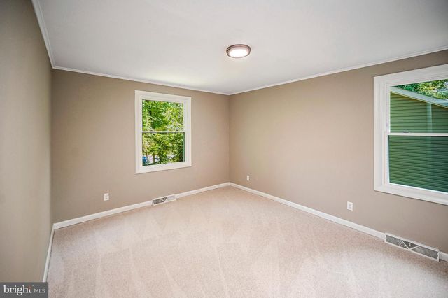 115 WASHINGTON ST, Locust Grove, VA 22508