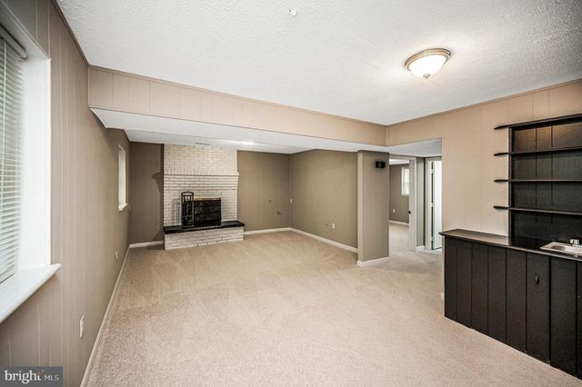 115 WASHINGTON ST, Locust Grove, VA 22508