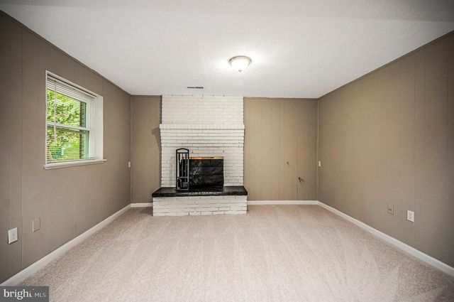 115 WASHINGTON ST, Locust Grove, VA 22508