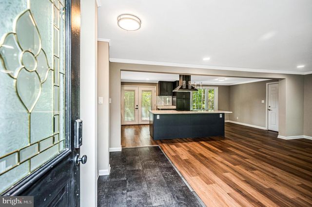 115 WASHINGTON ST, Locust Grove, VA 22508