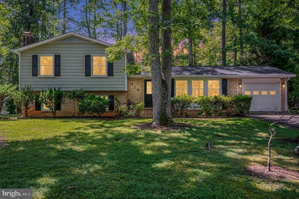 115 WASHINGTON ST, Locust Grove, VA 22508