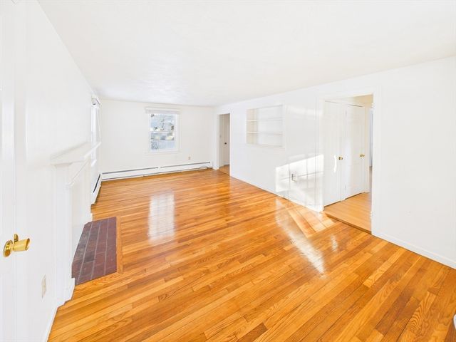 24 Walpole Street, Dover, MA 02030