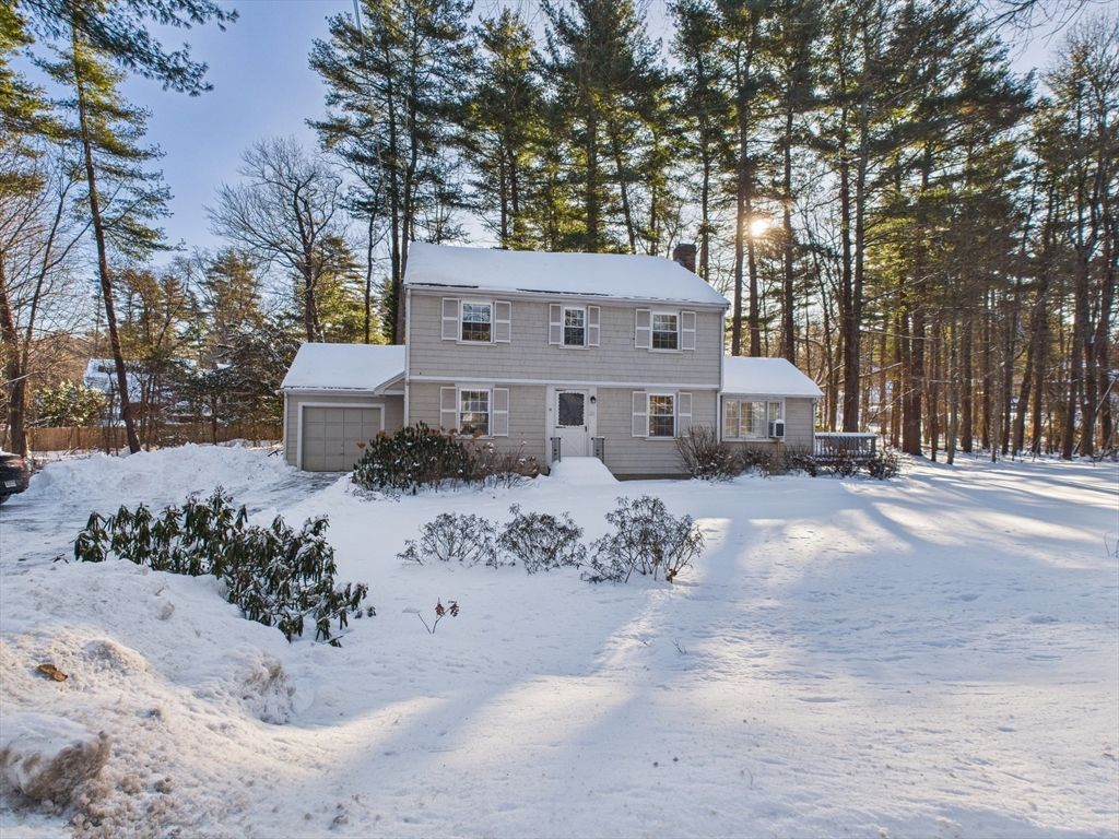 24 Walpole Street, Dover, MA 02030