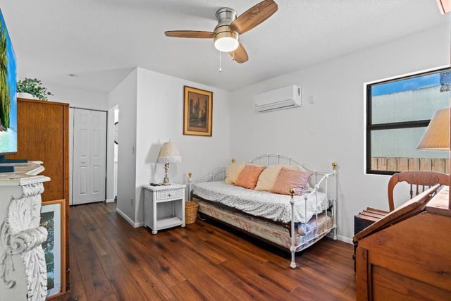 53 SE Ontario Way, Stuart, FL 34997