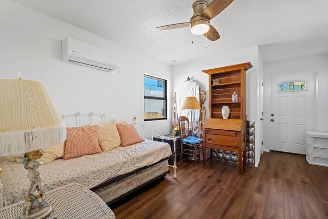 53 SE Ontario Way, Stuart, FL 34997