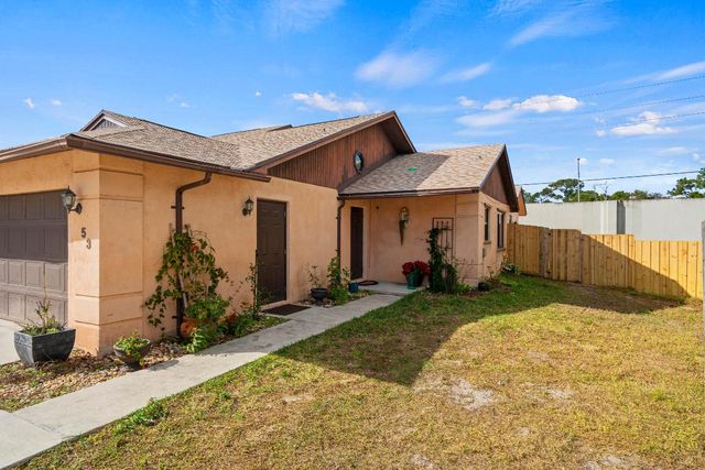 53 SE Ontario Way, Stuart, FL 34997