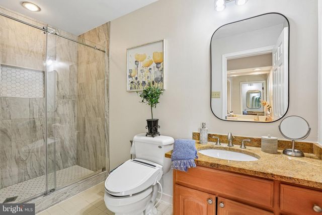 8609 AQUEDUCT RD, Potomac, MD 20854