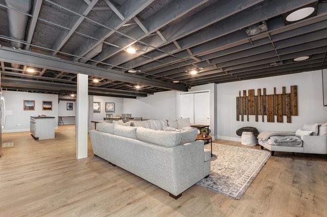 14820 W Deere Drive, Manhattan, IL 60442