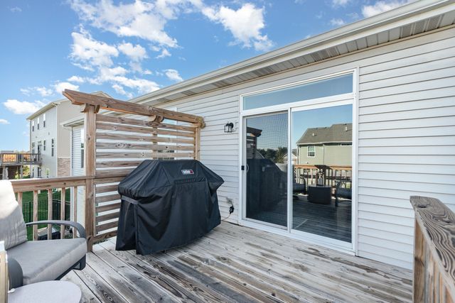 14820 W Deere Drive, Manhattan, IL 60442