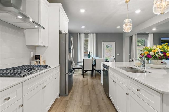 3662 Woody Way, Loganville, GA 30052