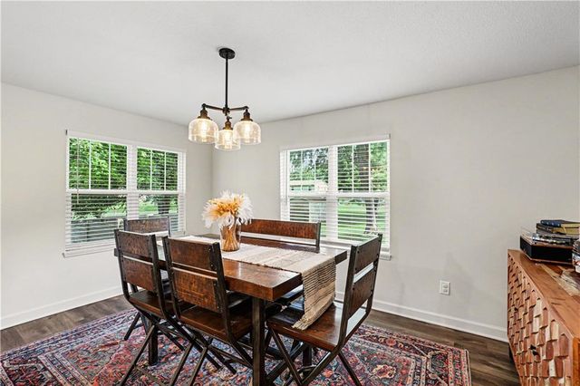 1208 SW South Avenue, Blue Springs, MO 64015