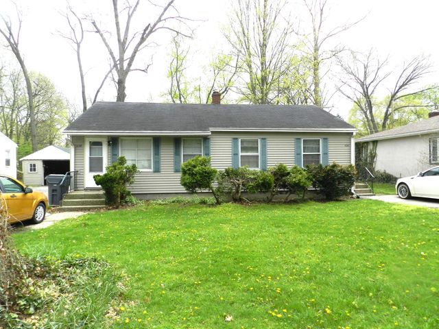 518 & 528 Chippewa Road, St. Joseph Twp, MI 49022