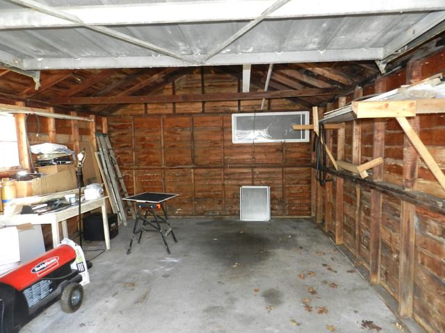518 & 528 Chippewa Road, St. Joseph Twp, MI 49022