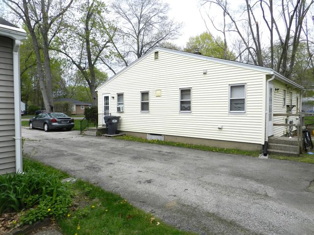 518 & 528 Chippewa Road, St. Joseph Twp, MI 49022