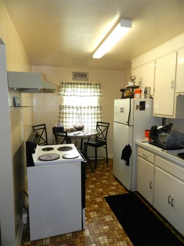 518 & 528 Chippewa Road, St. Joseph Twp, MI 49022