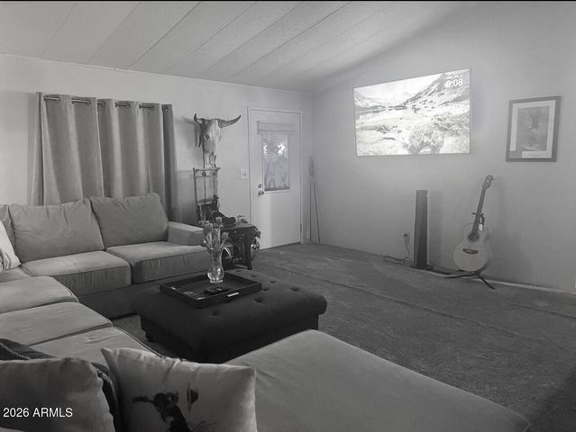 2605 S TOMAHAWK Road 170, Apache Junction, AZ 85119