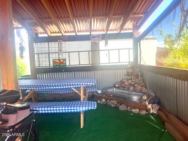 2605 S TOMAHAWK Road 170, Apache Junction, AZ 85119