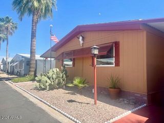 2605 S TOMAHAWK Road 170, Apache Junction, AZ 85119