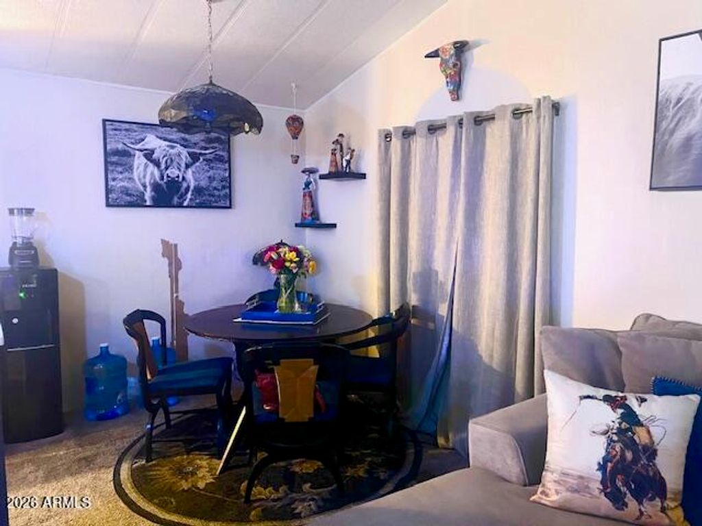 Image 8 of property listing at 2605 S TOMAHAWK Road 170, Apache Junction, AZ 85119