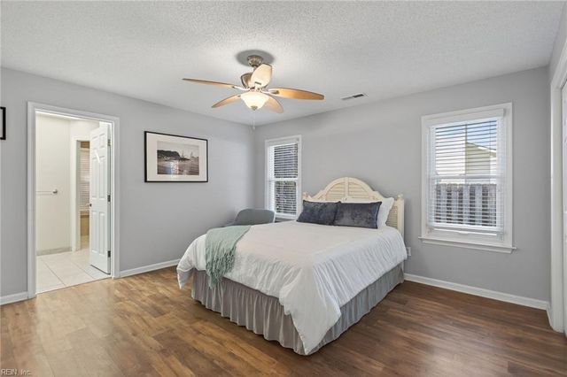 862 Park Place DR, Virginia Beach, VA 23451