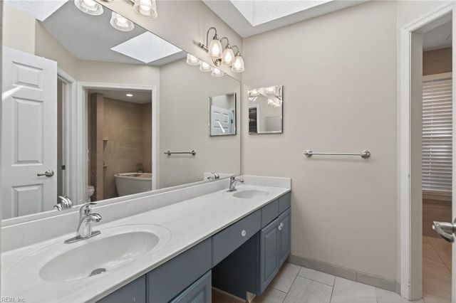 862 Park Place DR, Virginia Beach, VA 23451