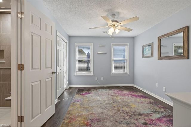 862 Park Place DR, Virginia Beach, VA 23451