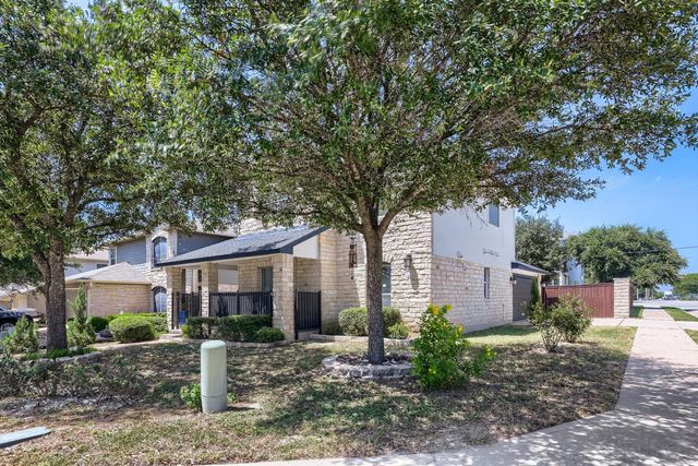 1300 Miss Allisons WAY, Pflugerville, TX 78660