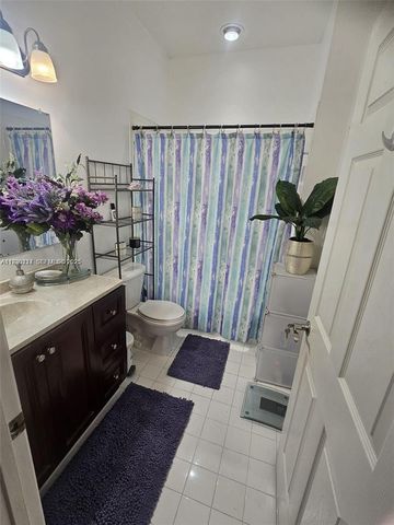 2200 NW 72nd Way 2200, Pembroke Pines, FL 33024