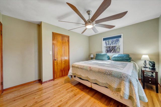 2129 Twelve Oclock Knob RD, Salem, VA 24153