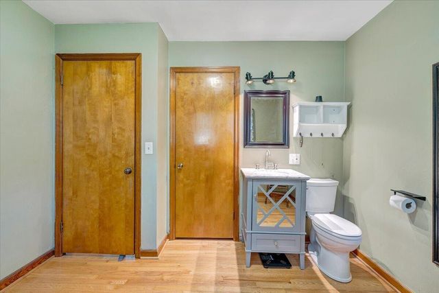 2129 Twelve Oclock Knob RD, Salem, VA 24153