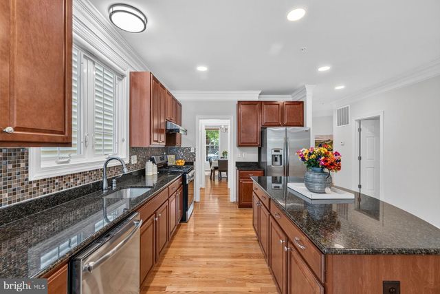 207 WINTER WALK DR, Gaithersburg, MD 20878