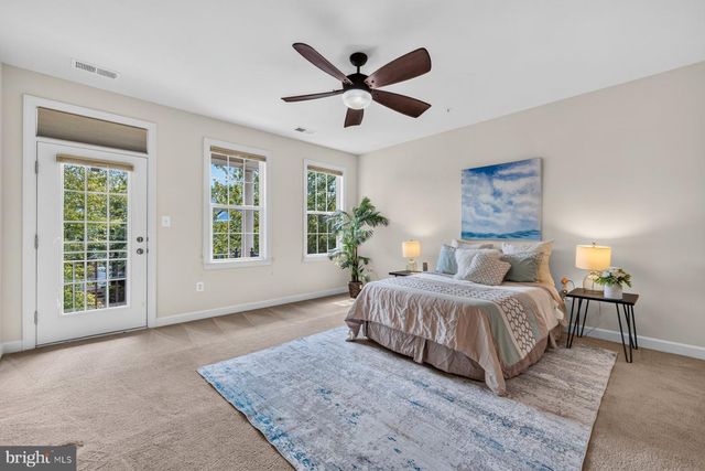207 WINTER WALK DR, Gaithersburg, MD 20878