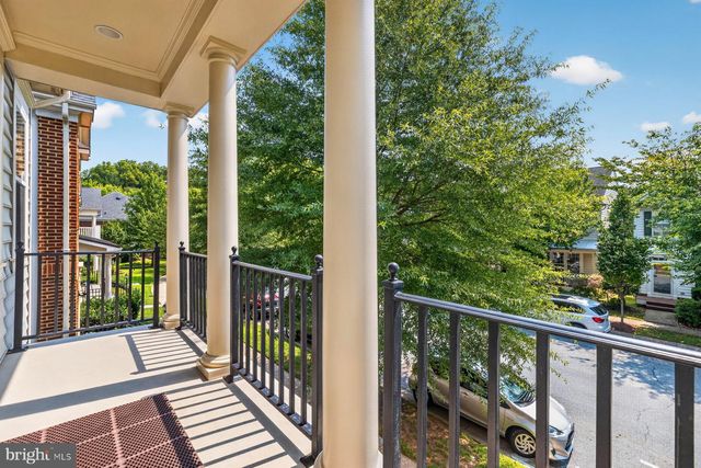 207 WINTER WALK DR, Gaithersburg, MD 20878