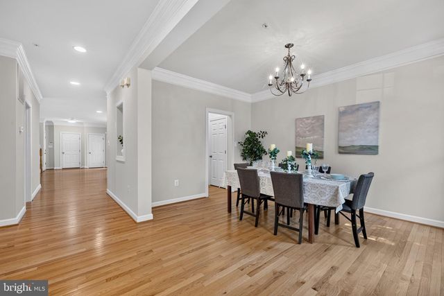 207 WINTER WALK DR, Gaithersburg, MD 20878