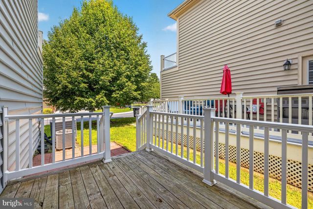 207 WINTER WALK DR, Gaithersburg, MD 20878
