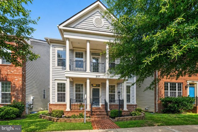 207 WINTER WALK DR, Gaithersburg, MD 20878
