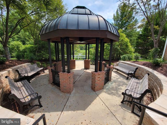 207 WINTER WALK DR, Gaithersburg, MD 20878