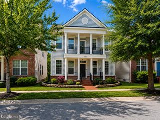 207 WINTER WALK DR, Gaithersburg, MD 20878