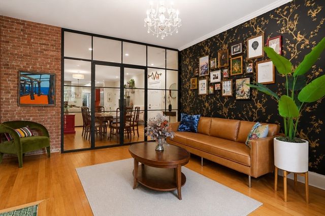 34 Station Street 3, Brookline, MA 02445
