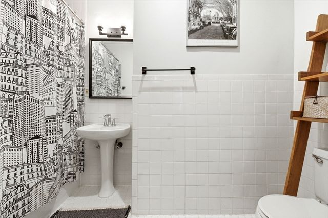 34 Station Street 3, Brookline, MA 02445